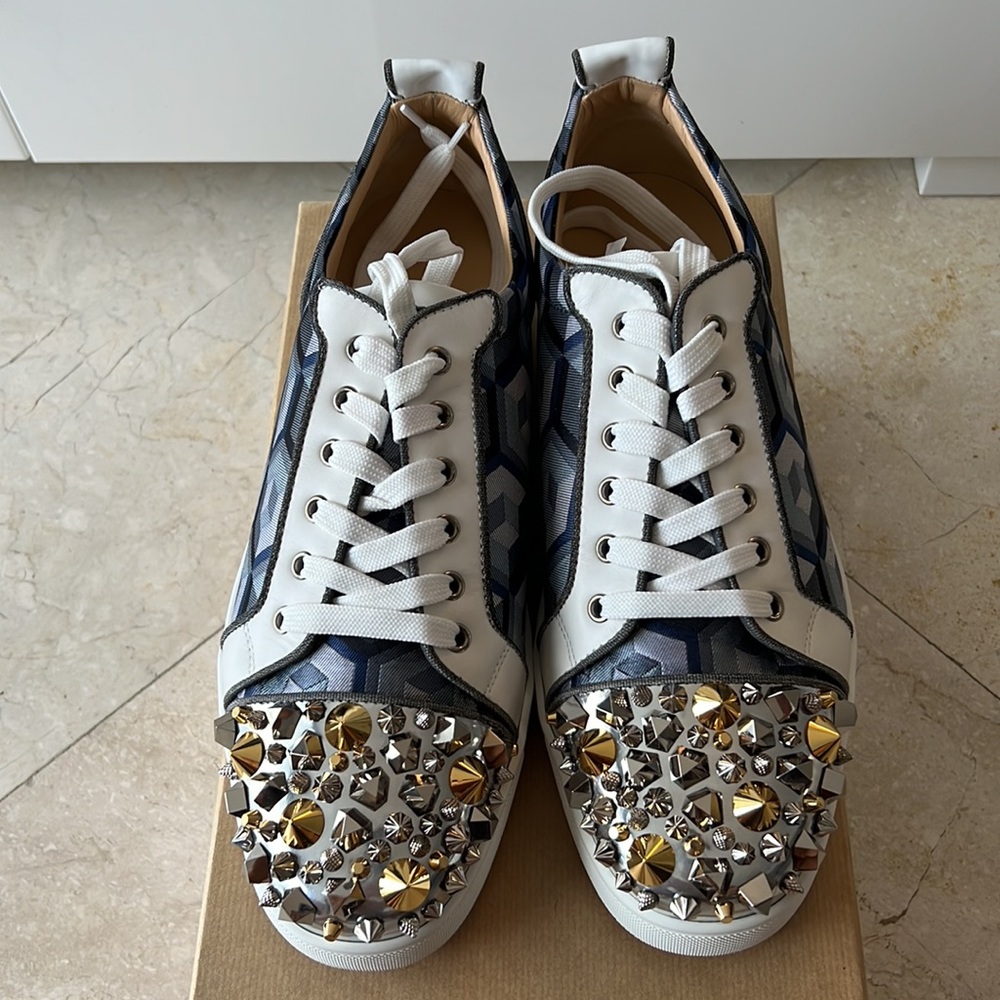 New Christian Louboutin Men’s Louis Mix Low Top Multi Spike Sneaker